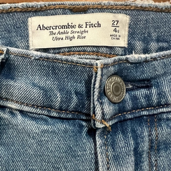 Abercrombie Curve Love The Ankle Straight Ultra High Rise Jeans 27 - Picture 3 of 3
